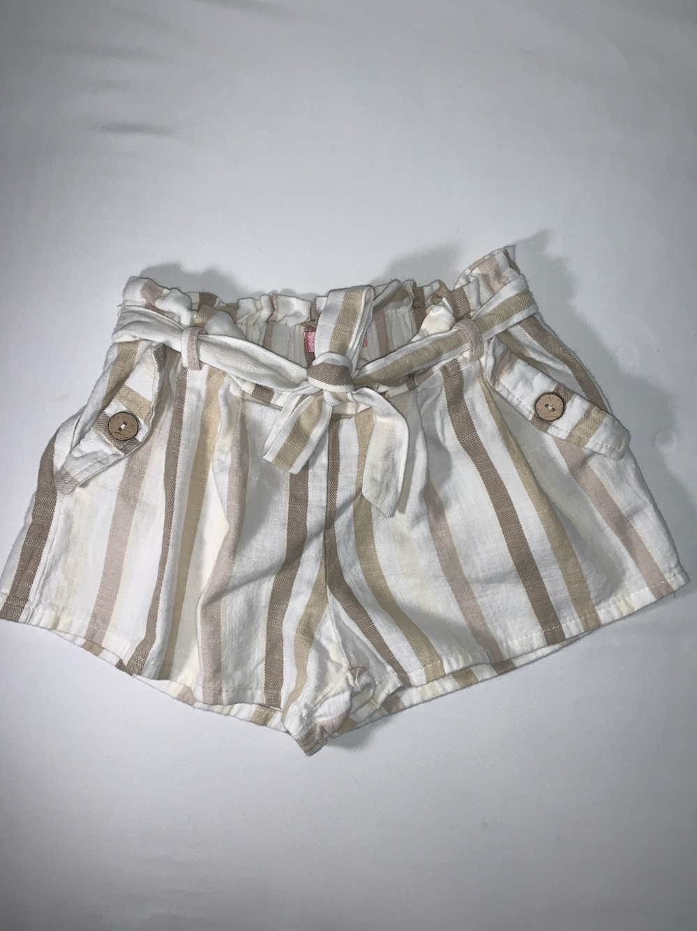 1st Kiss Beige & White Striped Paperbag Waist Shorts Small 7/8